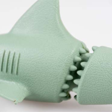 Eco rubber shark snack dispenser green - Detail 1