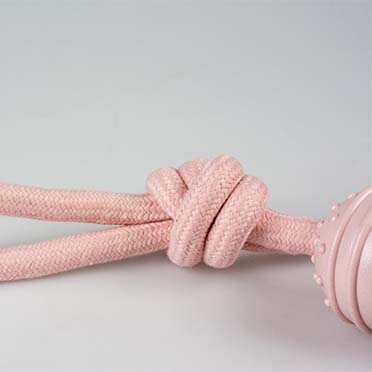 Seilschlaufe mit knoten & gummiball rosa - Detail 2