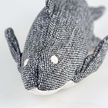Eco pluche haai grijs - Detail 2