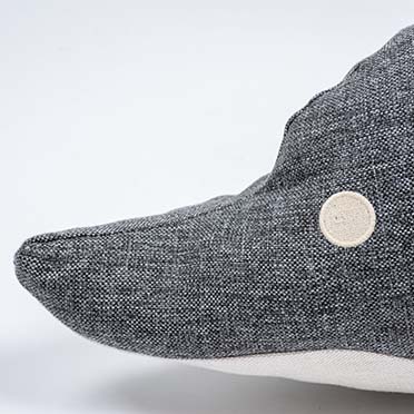 Eco peluche dauphin gris - Detail 1