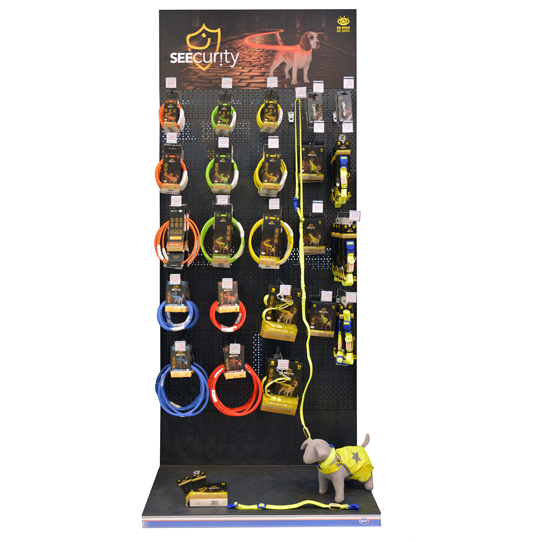 Concept display duvoplus dog & cat snacks - Laroy Group