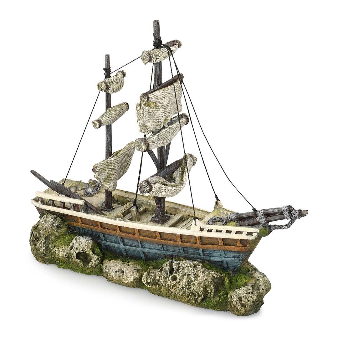 Boat with sails - Product shot