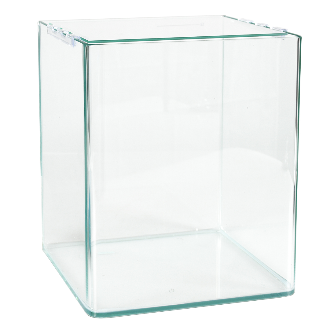 Стеклянный прямоугольный аквариум наполнен водой. Аквариум куб 10 литров. Аквариум куб 150 литров. Аквариум 10 литров с покровным стеклом. Аквариум 25 л куб.
