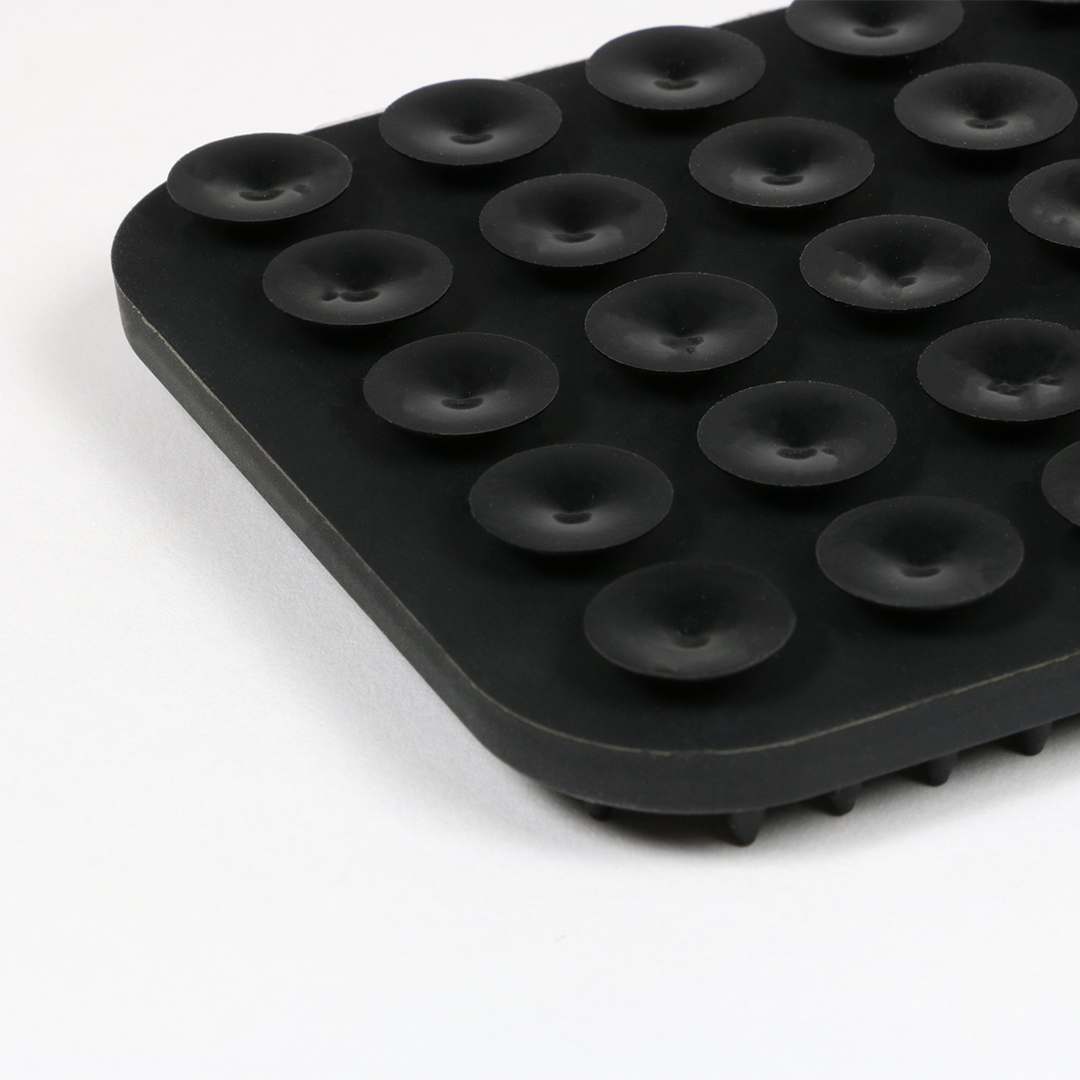 Lex - licking mat studs black - Detail 3