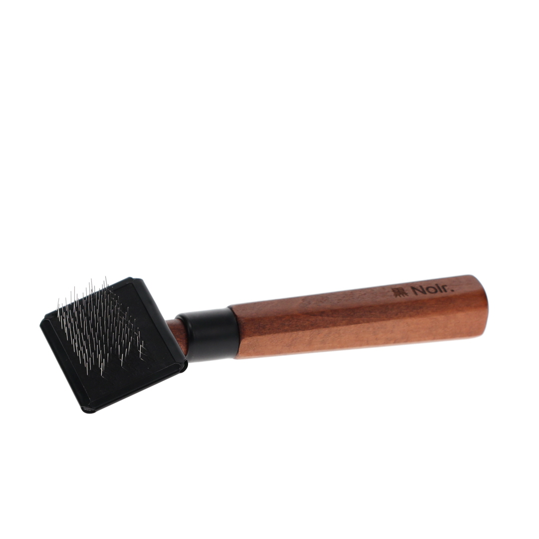 Japandi slicker brush brown - Facing