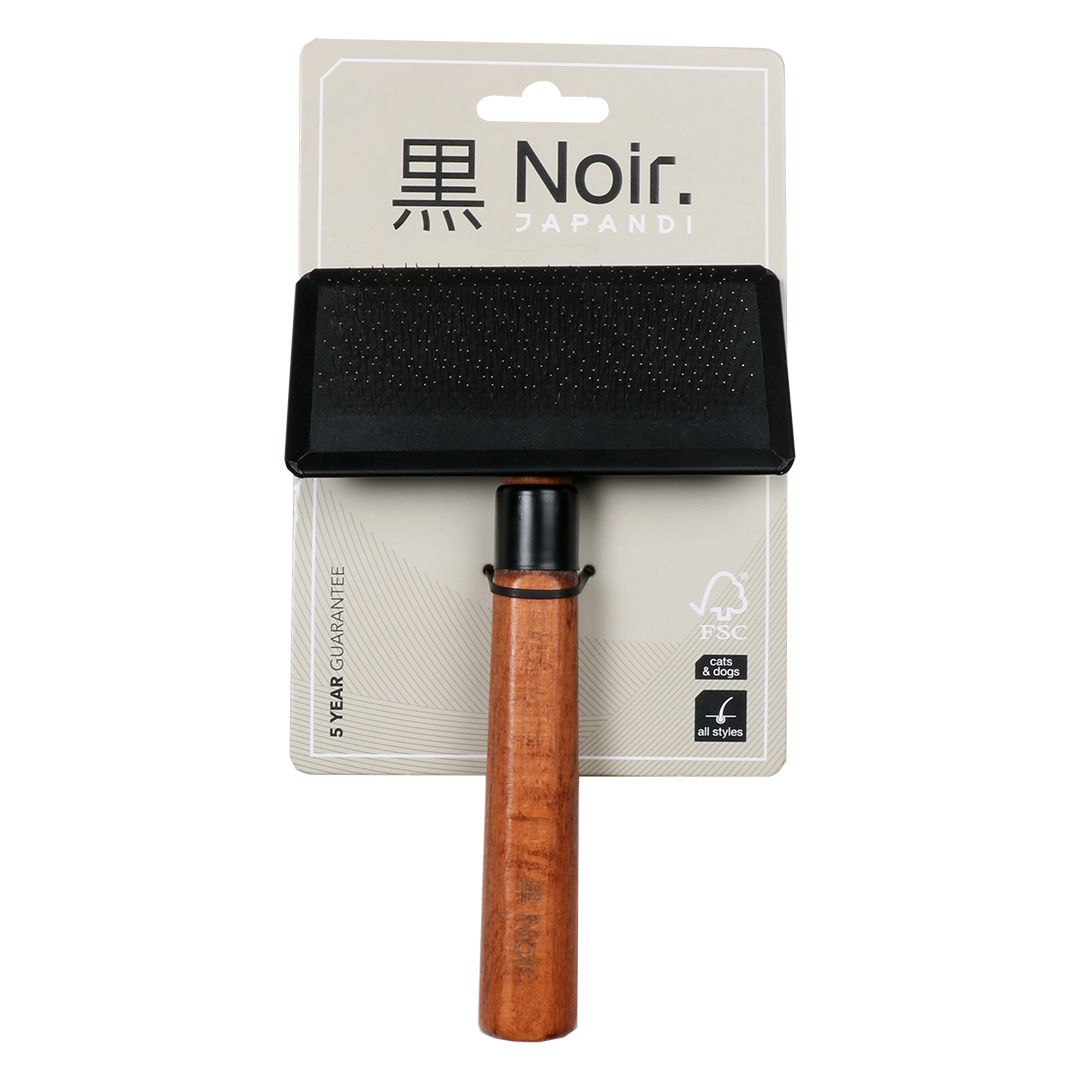 Japandi slicker brush brown - Verpakkingsbeeld