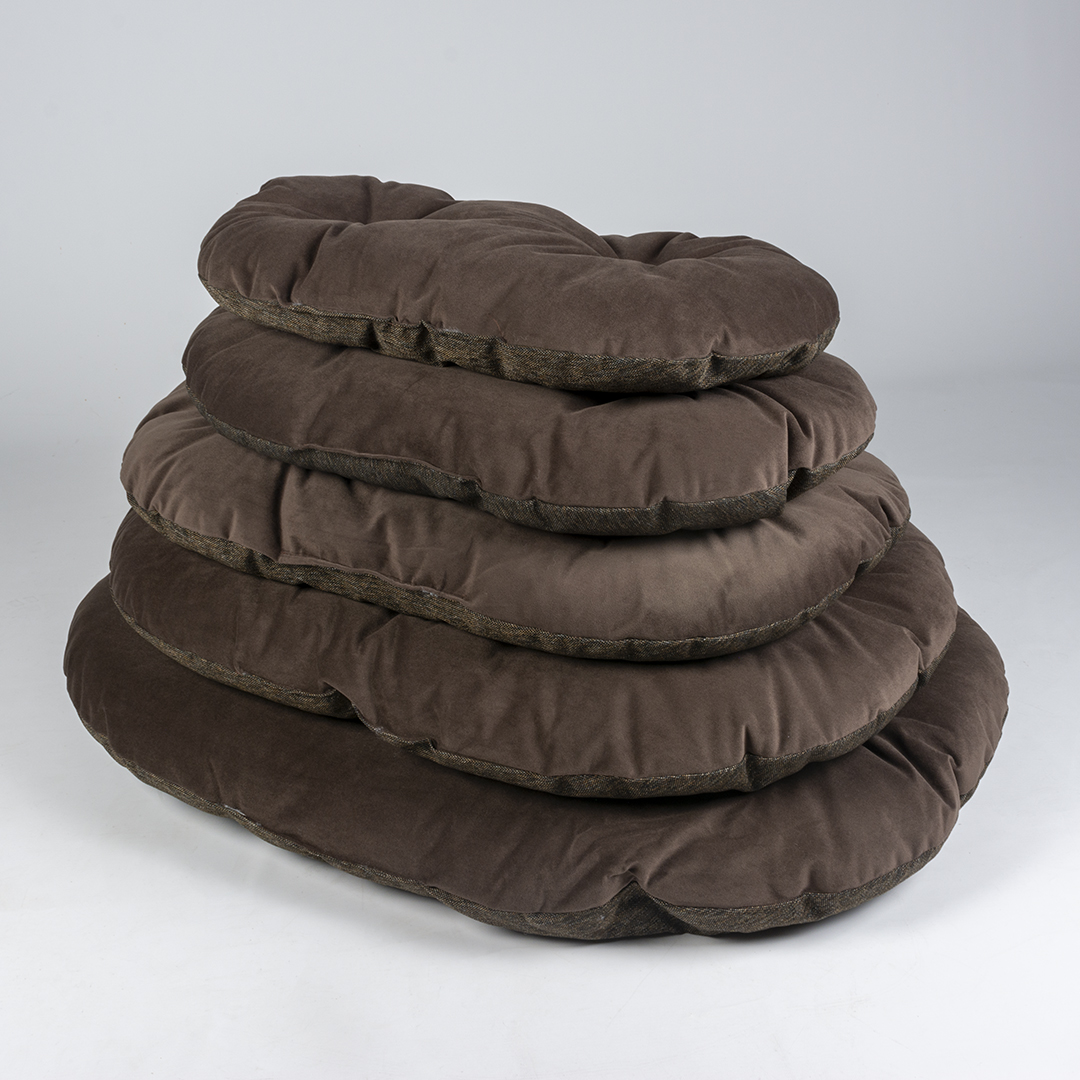 Oval cushion sewn king brown brown - Detail 1